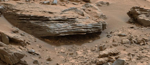 This rock formation on Mars looks like it was created by moving water